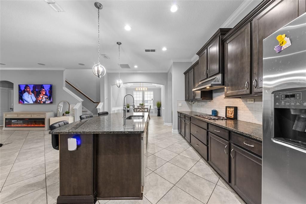 For Sale: $595,000 (4 beds, 3 baths, 3121 Square Feet)