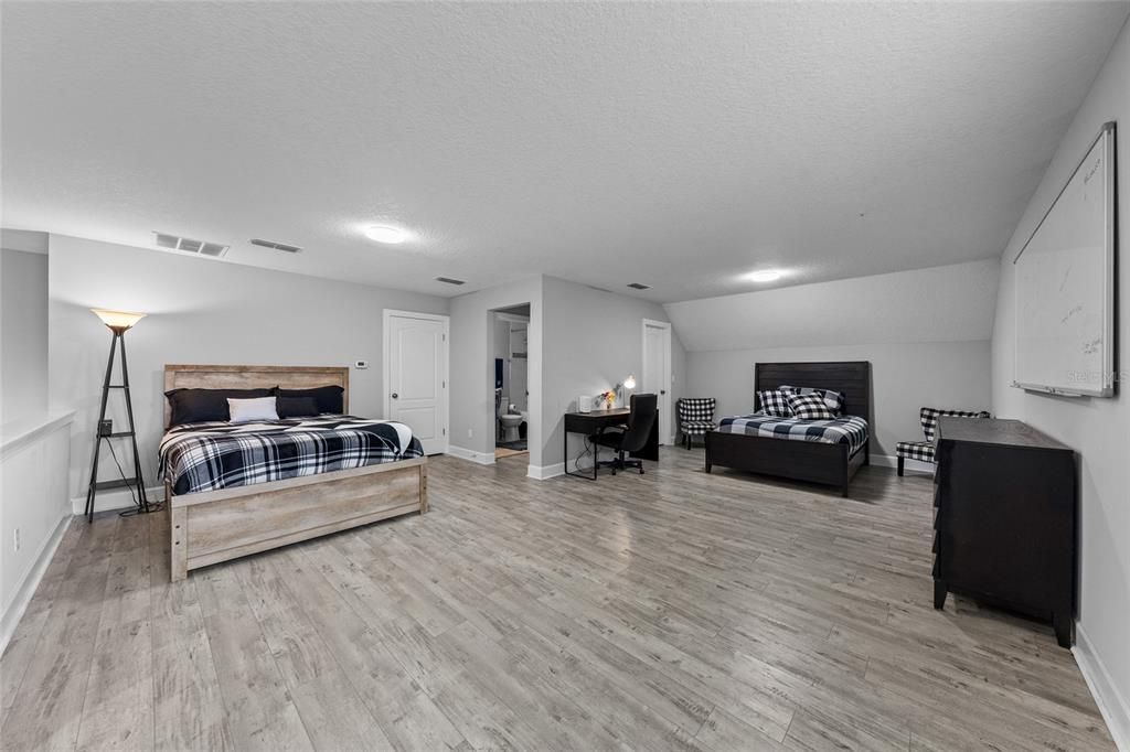 For Sale: $595,000 (4 beds, 3 baths, 3121 Square Feet)