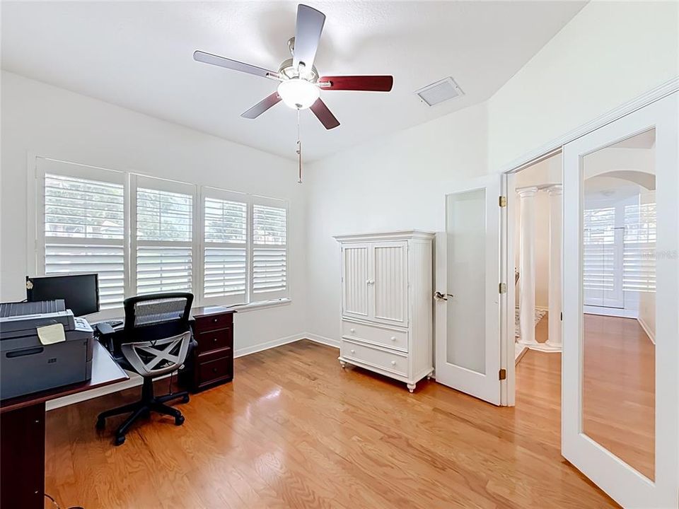 En Venta: $489,900 (3 camas, 2 baños, 2205 Pies cuadrados)