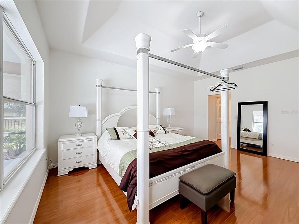 En Venta: $489,900 (3 camas, 2 baños, 2205 Pies cuadrados)