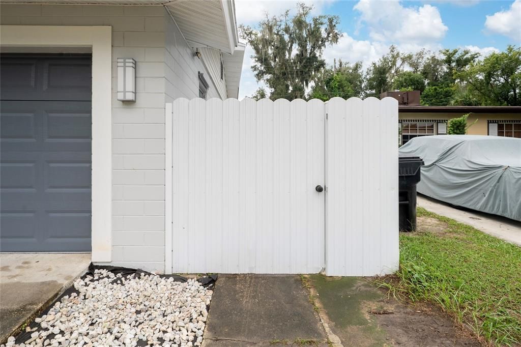 En Venta: $557,000 (3 camas, 2 baños, 1792 Pies cuadrados)