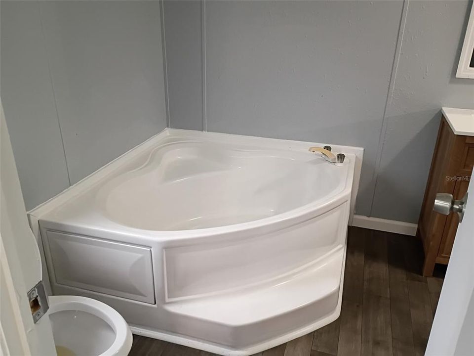 En Venta: $259,900 (4 camas, 2 baños, 1620 Pies cuadrados)