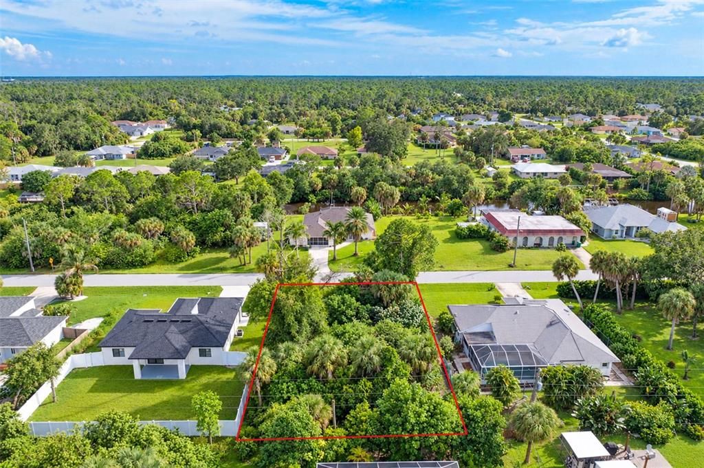 На продажу: $25,000 (0.23 acres)