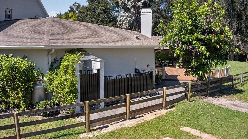 For Sale: $1,250,000 (5 beds, 4 baths, 4287 Square Feet)