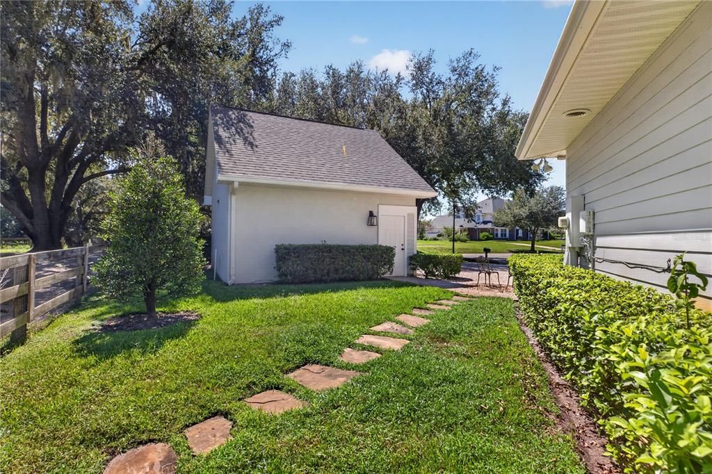 For Sale: $1,250,000 (5 beds, 4 baths, 4287 Square Feet)