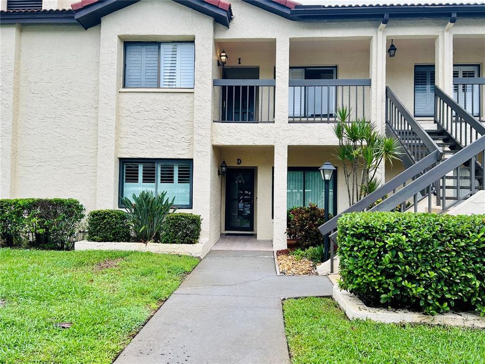 For Sale: $299,999 (3 beds, 2 baths, 1520 Square Feet)