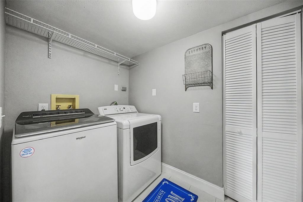 For Sale: $299,999 (3 beds, 2 baths, 1520 Square Feet)