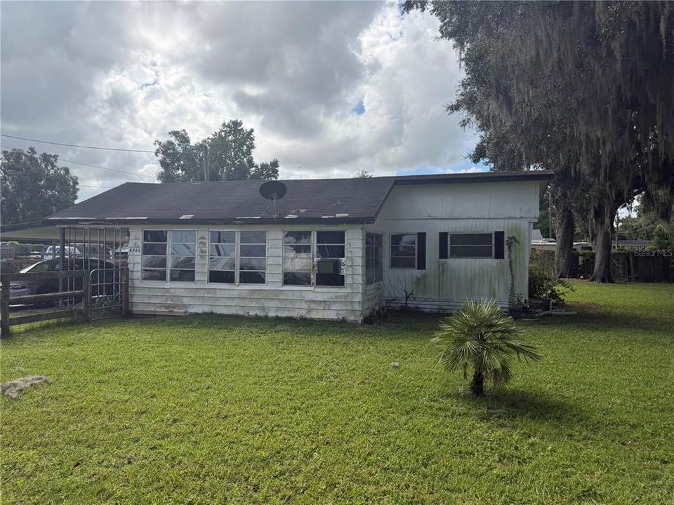 For Sale: $63,000 (2 beds, 1 baths, 680 Square Feet)