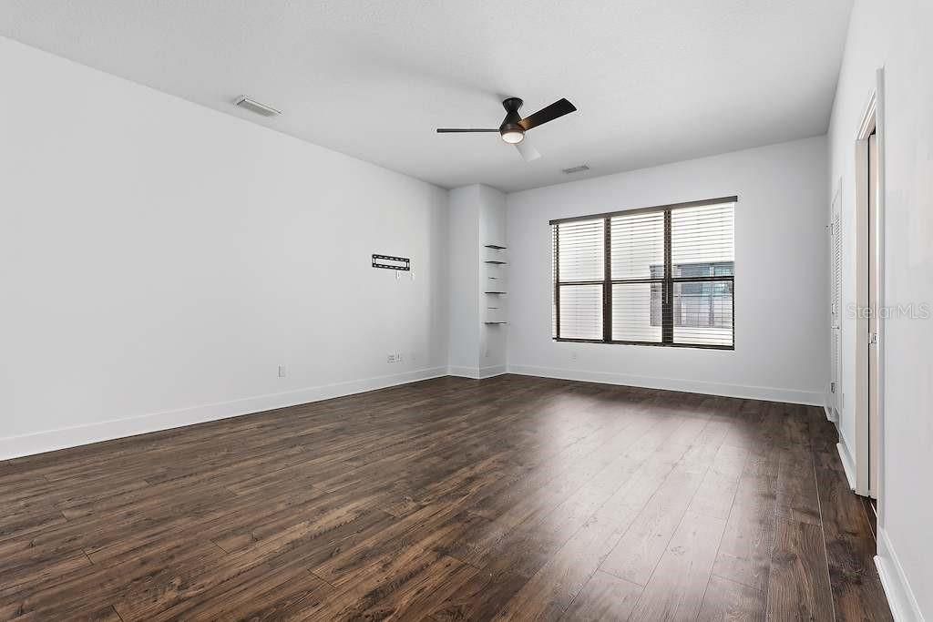 For Rent: $3,500 (2 beds, 2 baths, 1748 Square Feet)