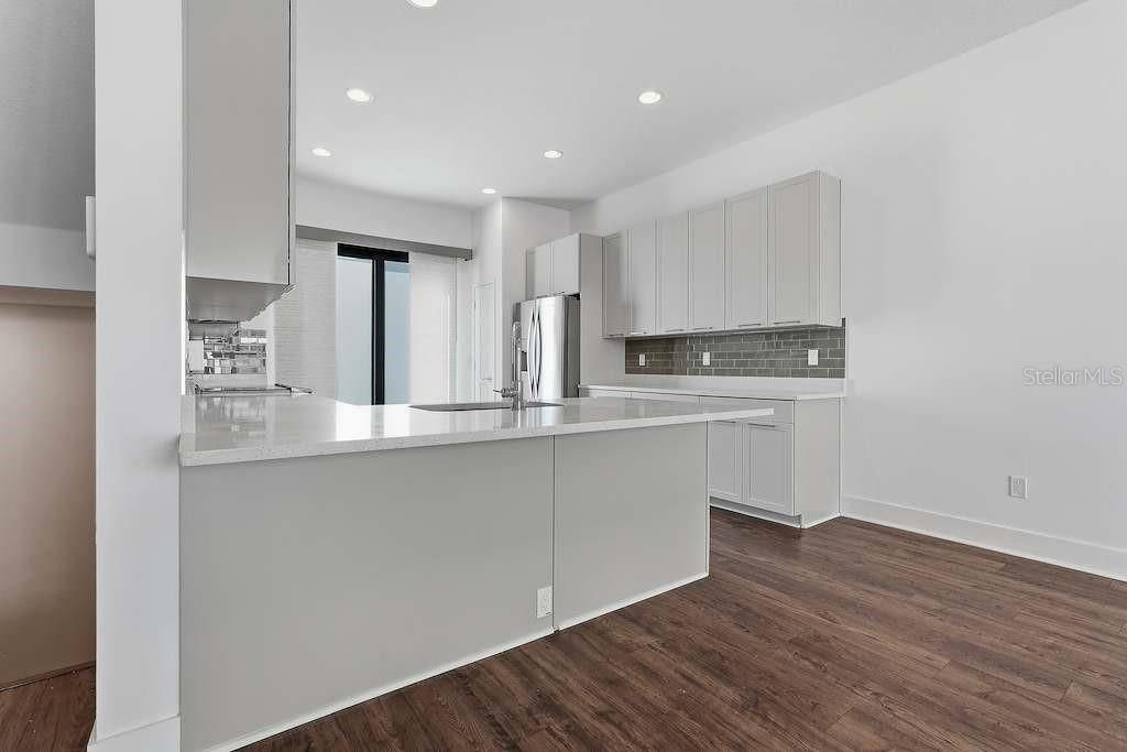 For Rent: $3,500 (2 beds, 2 baths, 1748 Square Feet)