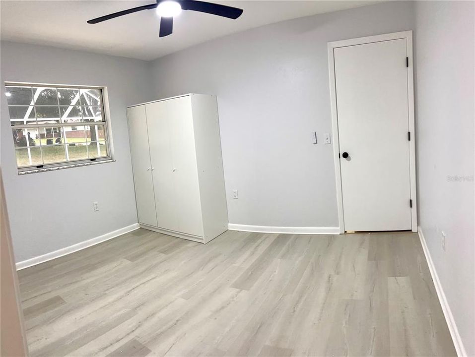 En Venta: $365,000 (4 camas, 3 baños, 3144 Pies cuadrados)