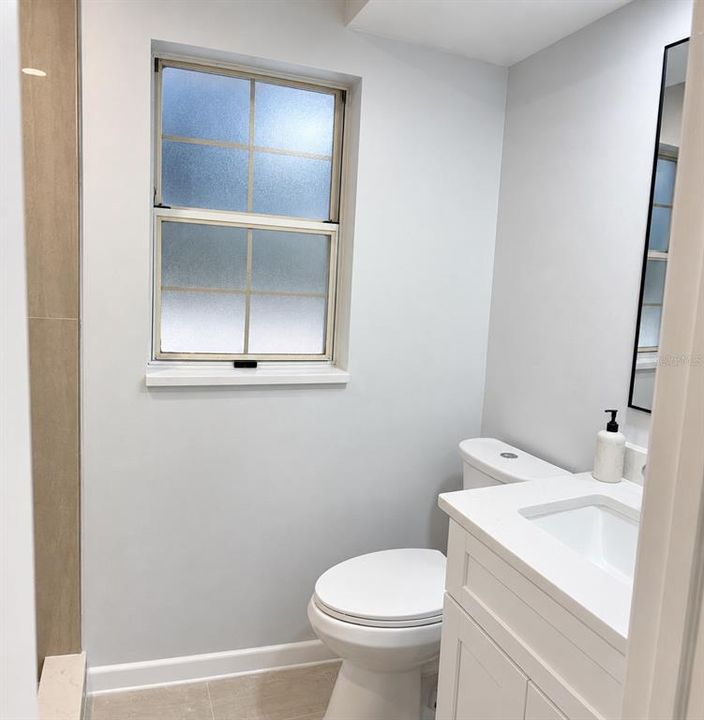 En Venta: $365,000 (4 camas, 3 baños, 3144 Pies cuadrados)