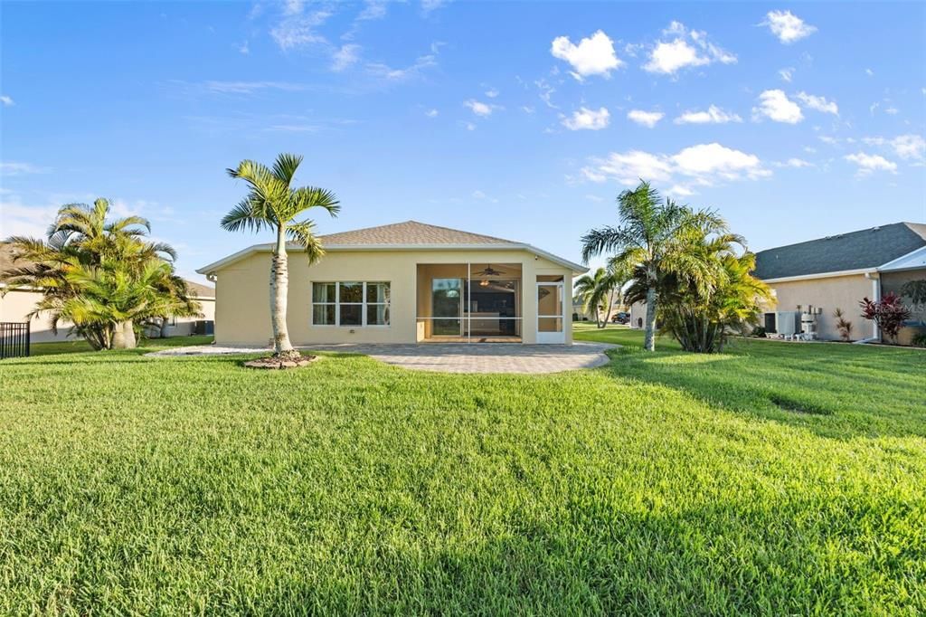 For Rent: $2,500 (3 beds, 2 baths, 1823 Square Feet)