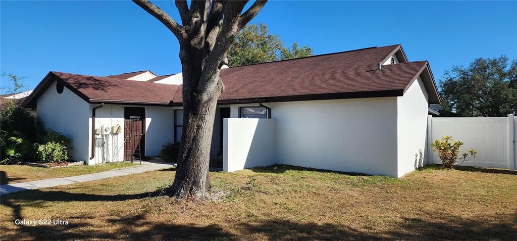 For Rent: $2,400 (3 beds, 2 baths, 1278 Square Feet)