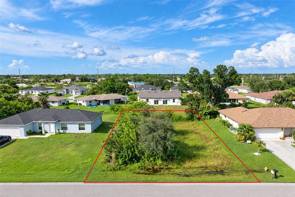 En Venta: $25,000 (0.23 acres)