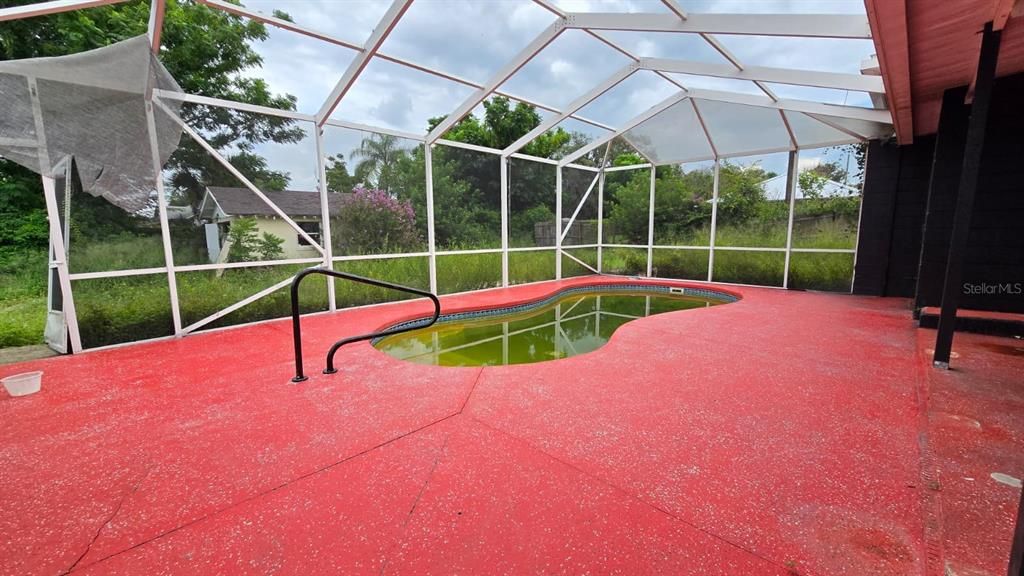 For Sale: $195,000 (2 beds, 2 baths, 1604 Square Feet)