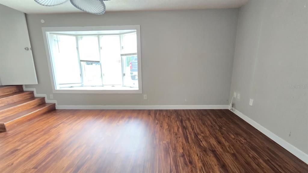 For Sale: $195,000 (2 beds, 2 baths, 1604 Square Feet)