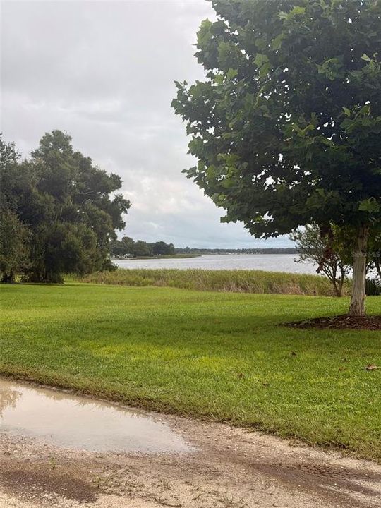 待售: $165,000 (0.39 acres)