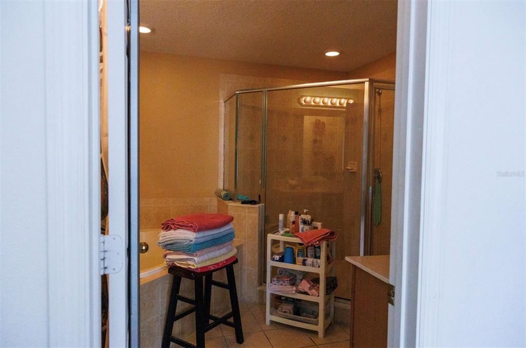 En Venta: $289,900 (3 camas, 2 baños, 1914 Pies cuadrados)