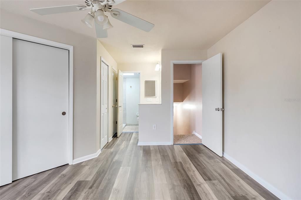 For Rent: $1,900 (3 beds, 3 baths, 1182 Square Feet)