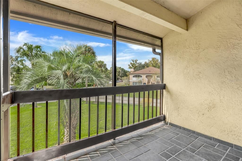 For Rent: $1,900 (3 beds, 3 baths, 1182 Square Feet)