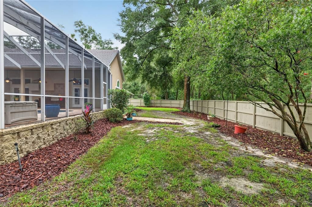 En Venta: $799,900 (3 camas, 2 baños, 3299 Pies cuadrados)