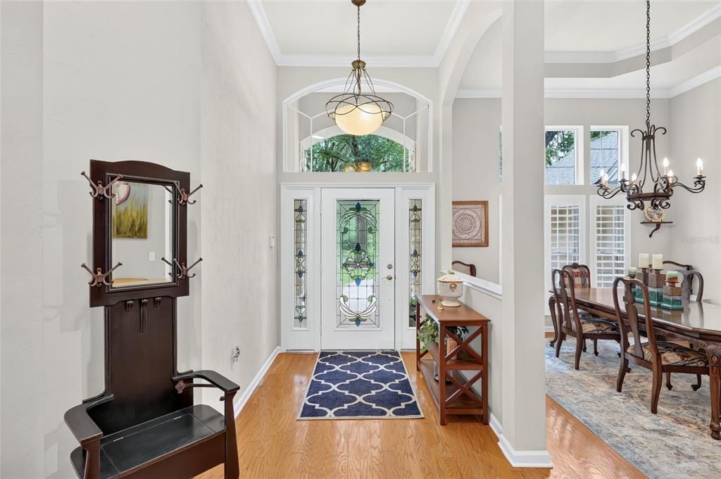 En Venta: $799,900 (3 camas, 2 baños, 3299 Pies cuadrados)