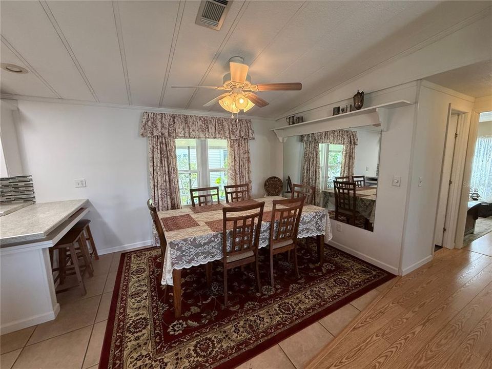 For Sale: $199,900 (3 beds, 2 baths, 1560 Square Feet)