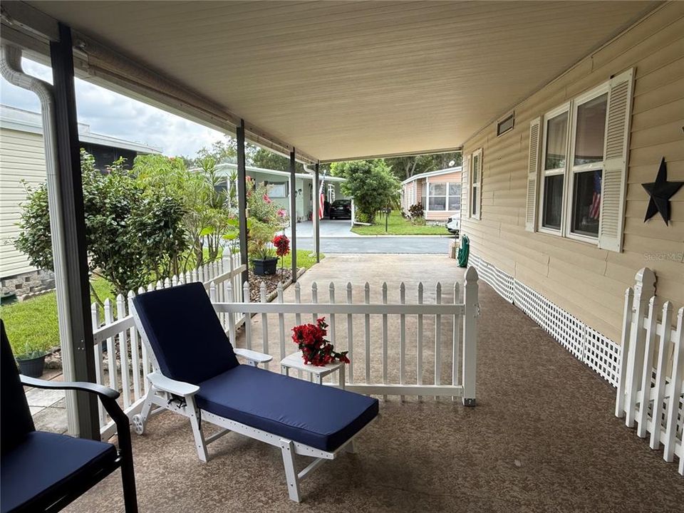 For Sale: $199,900 (3 beds, 2 baths, 1560 Square Feet)