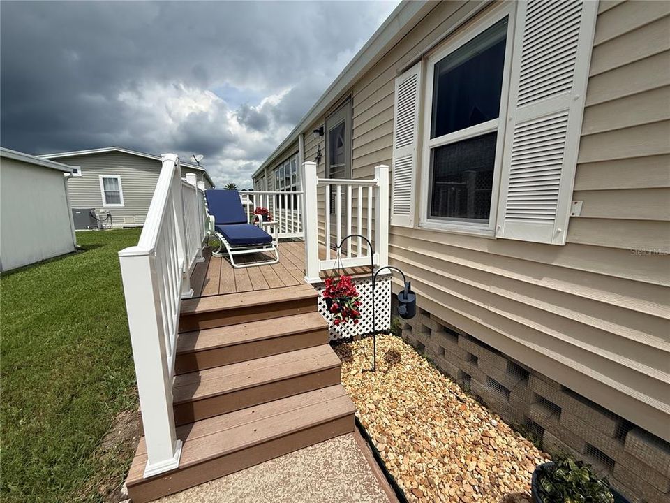 For Sale: $199,900 (3 beds, 2 baths, 1560 Square Feet)