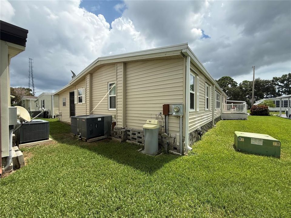 For Sale: $199,900 (3 beds, 2 baths, 1560 Square Feet)