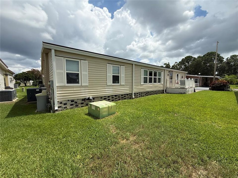 For Sale: $199,900 (3 beds, 2 baths, 1560 Square Feet)