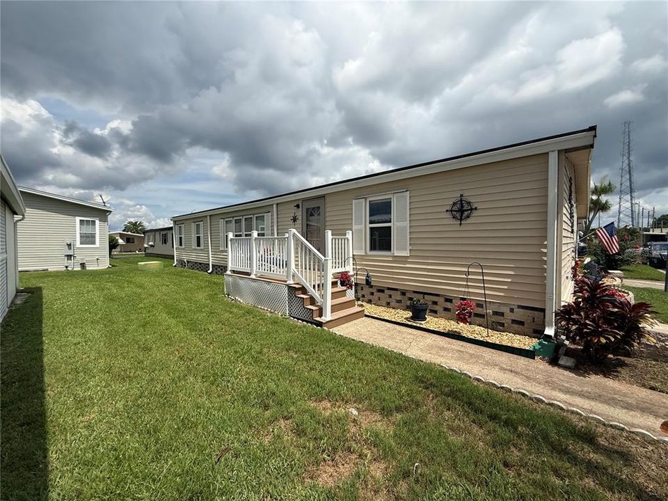 For Sale: $199,900 (3 beds, 2 baths, 1560 Square Feet)