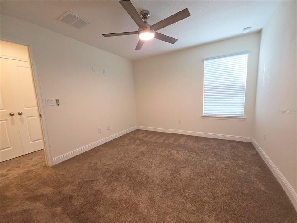 For Sale: $392,000 (3 beds, 2 baths, 1961 Square Feet)