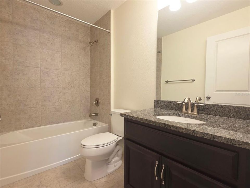 For Sale: $392,000 (3 beds, 2 baths, 1961 Square Feet)