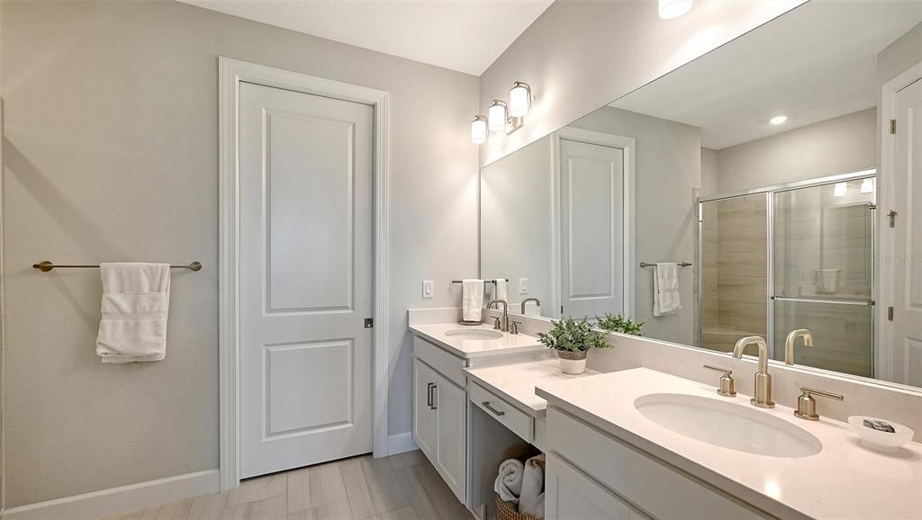 For Sale: $599,000 (2 beds, 2 baths, 1678 Square Feet)