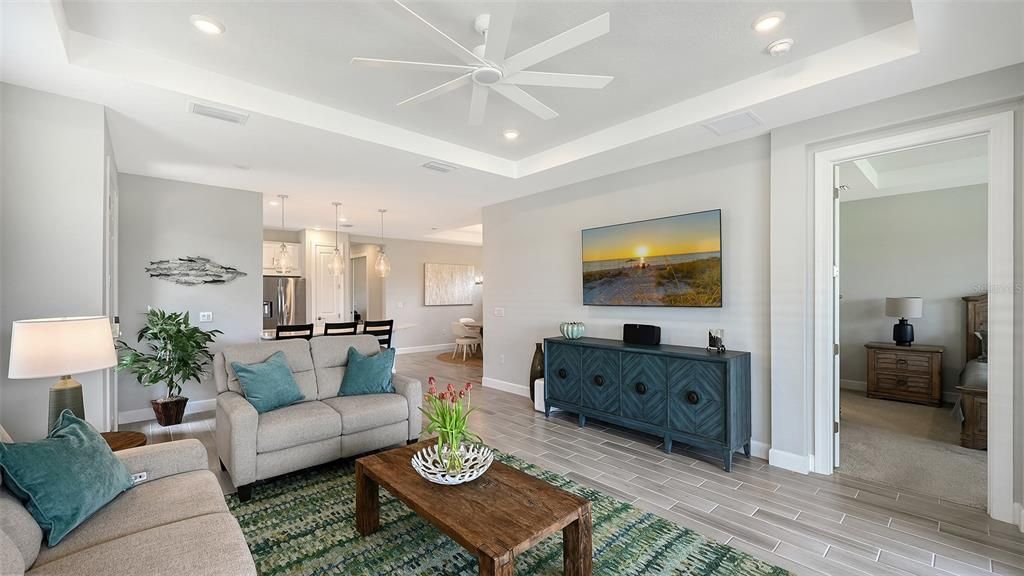 For Sale: $599,000 (2 beds, 2 baths, 1678 Square Feet)