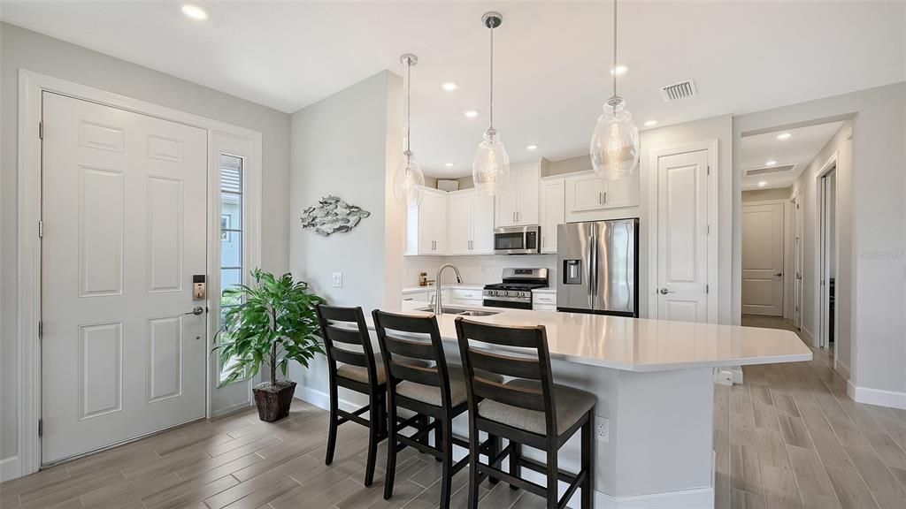For Sale: $599,000 (2 beds, 2 baths, 1678 Square Feet)