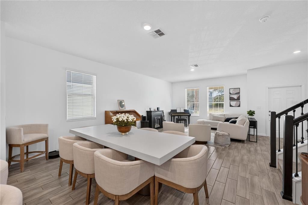 For Rent: $3,000 (4 beds, 3 baths, 2030 Square Feet)