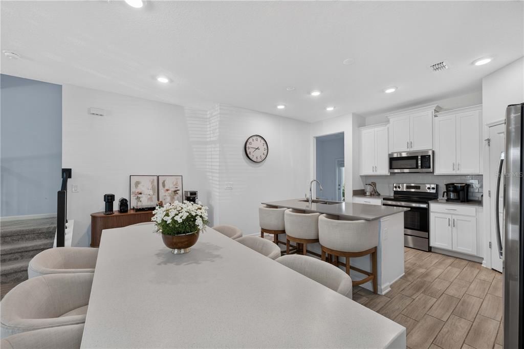 For Rent: $3,000 (4 beds, 3 baths, 2030 Square Feet)