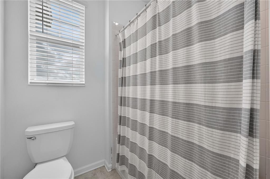 For Rent: $3,000 (4 beds, 3 baths, 2030 Square Feet)