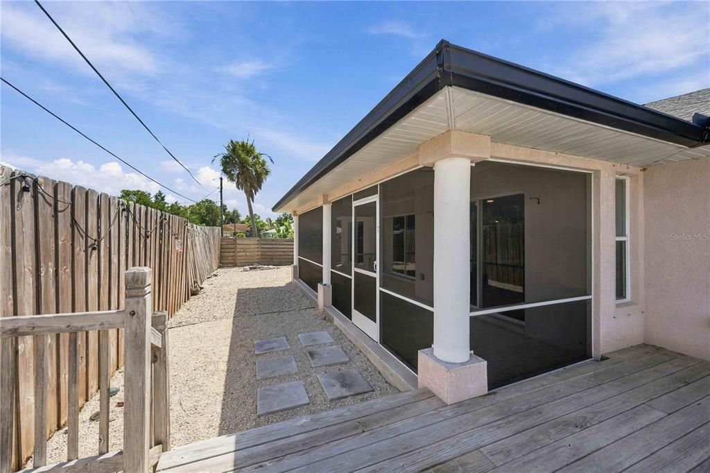 En Venta: $394,000 (3 camas, 2 baños, 1672 Pies cuadrados)