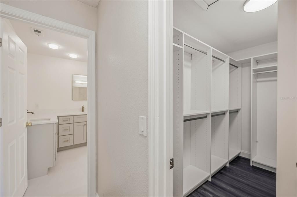 En Venta: $394,000 (3 camas, 2 baños, 1672 Pies cuadrados)