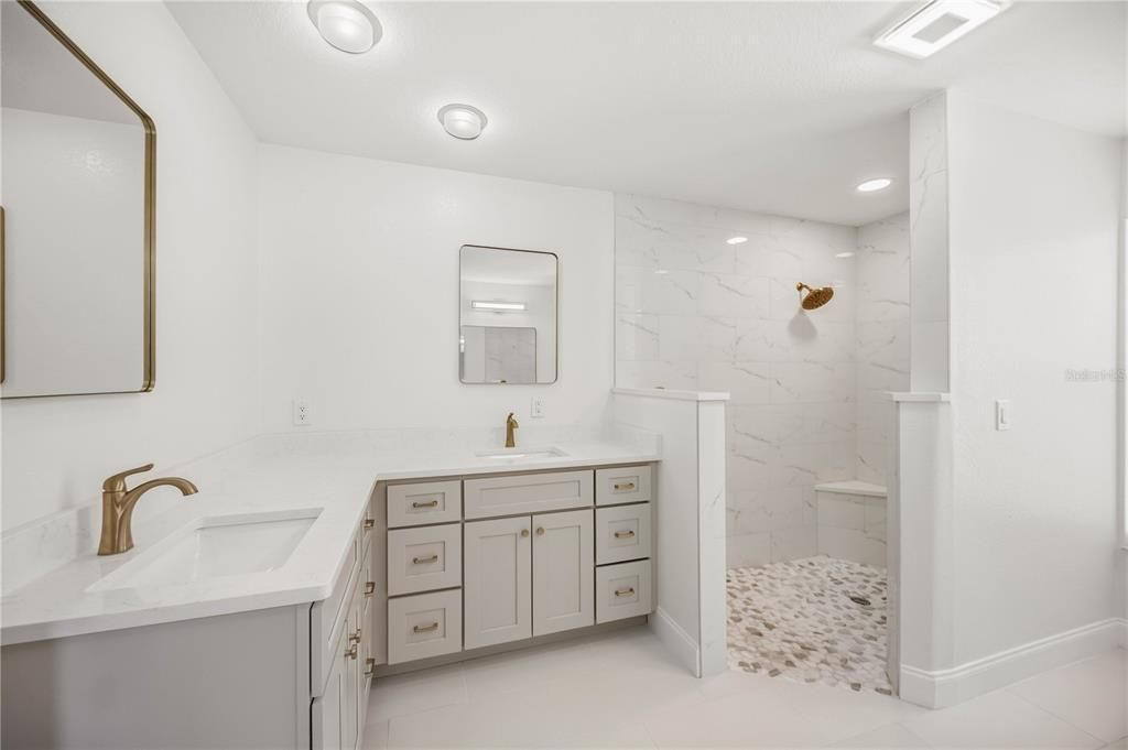 En Venta: $394,000 (3 camas, 2 baños, 1672 Pies cuadrados)