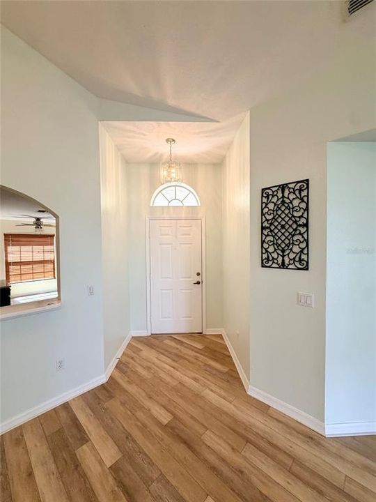 En Venta: $269,900 (3 camas, 2 baños, 1476 Pies cuadrados)
