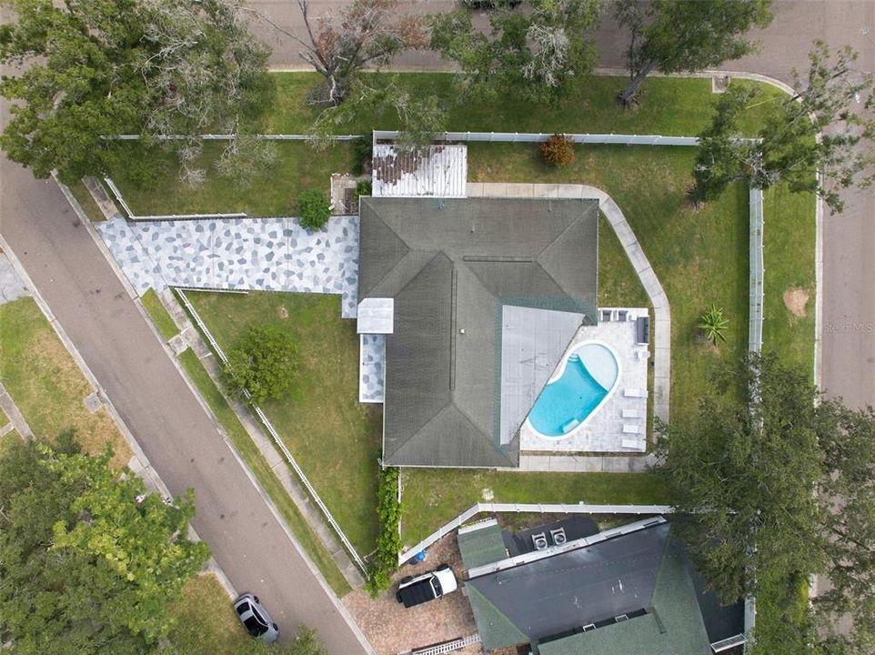 En Venta: $585,000 (3 camas, 2 baños, 1720 Pies cuadrados)