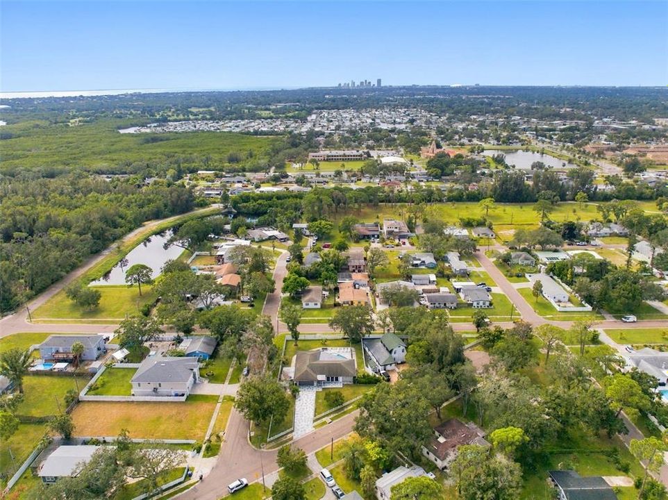 En Venta: $585,000 (3 camas, 2 baños, 1720 Pies cuadrados)