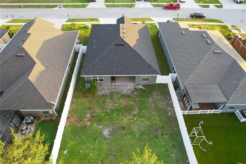 For Rent: $2,250 (3 beds, 2 baths, 1527 Square Feet)