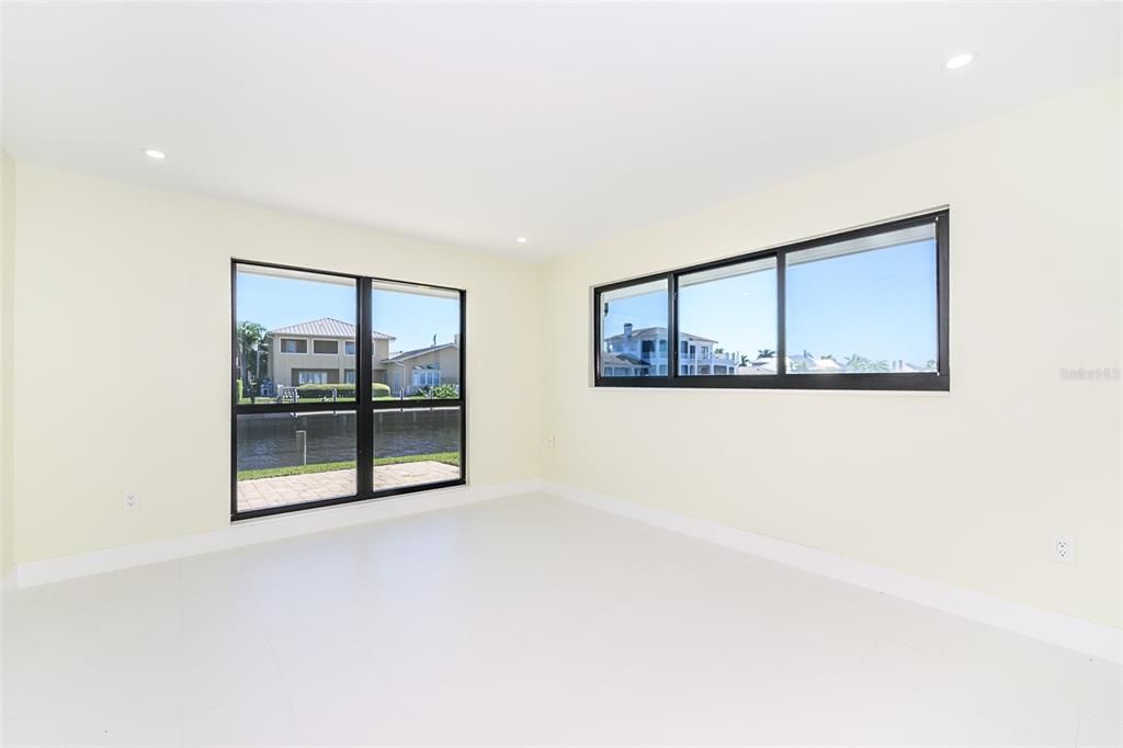 For Rent: $3,995 (3 beds, 2 baths, 2234 Square Feet)