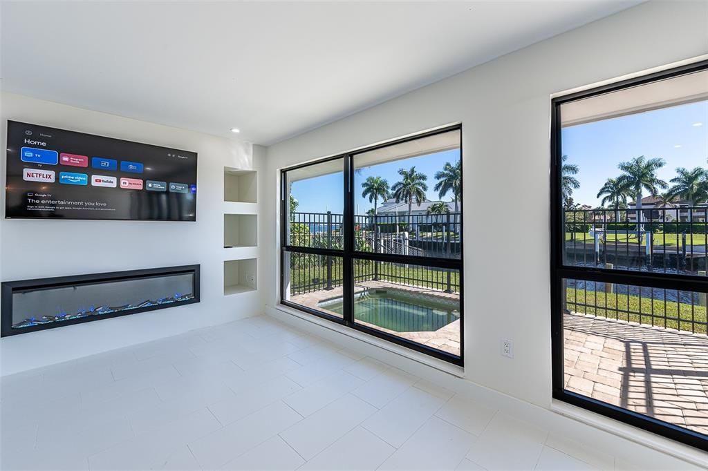 For Rent: $3,995 (3 beds, 2 baths, 2234 Square Feet)